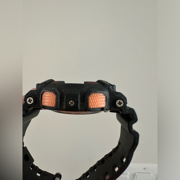 Kodiak men’s watch orange and black digital - Picture 11 of 13